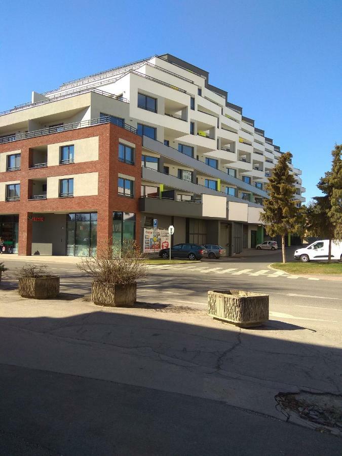 Kosice Smart Apartman Eksteriør billede